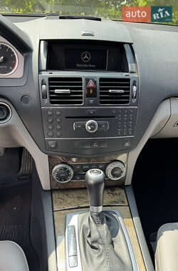 Седан Mercedes-Benz C-Class 2007 в 
