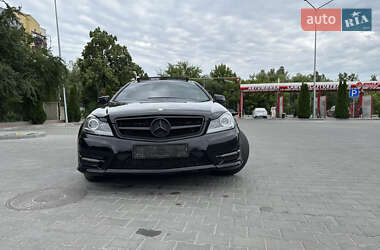 Купе Mercedes-Benz C-Class 2012 в 