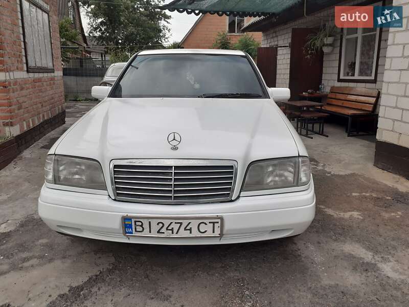 Седан Mercedes-Benz C-Class 1995 в 