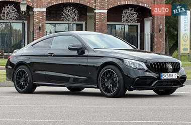 Купе Mercedes-Benz C-Class 2016 в 