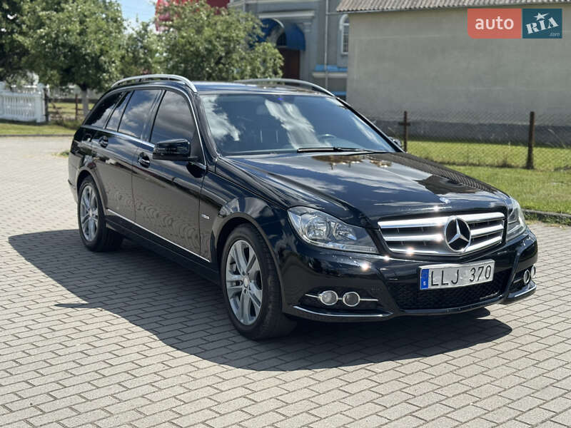 Mercedes-Benz C-Class 2012