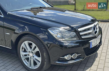 Универсал Mercedes-Benz C-Class 2012 в 