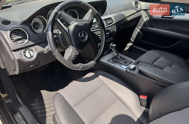 Универсал Mercedes-Benz C-Class 2012 в 