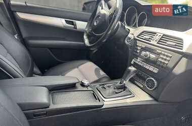 Универсал Mercedes-Benz C-Class 2012 в 