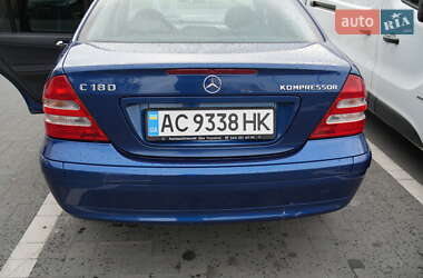 Седан Mercedes-Benz C-Class 2003 в 