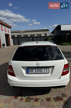 Универсал Mercedes-Benz C-Class 2012 в 