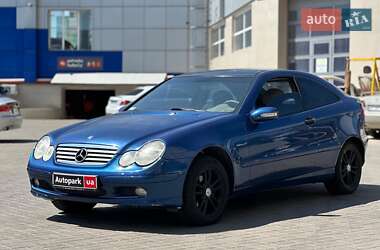 Купе Mercedes-Benz C-Class 2002 в Одессе