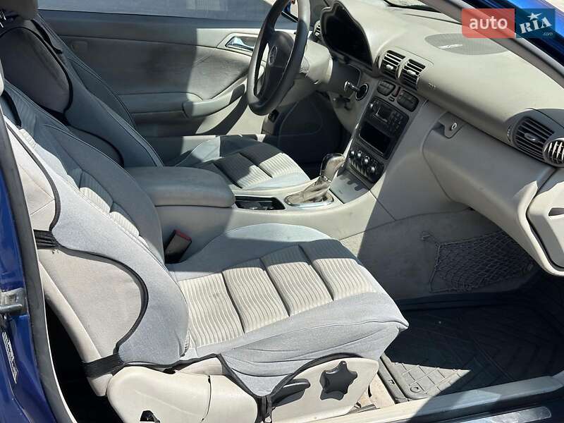 Купе Mercedes-Benz C-Class 2002 в Одессе