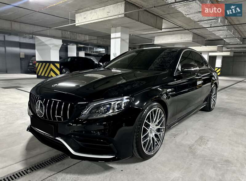 Седан Mercedes-Benz C-Class 2019 в Днепре