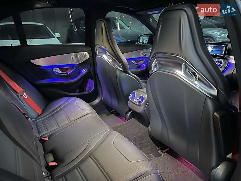 Седан Mercedes-Benz C-Class 2019 в Днепре