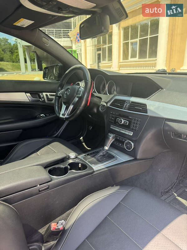 Седан Mercedes-Benz C-Class 2012 в Одессе