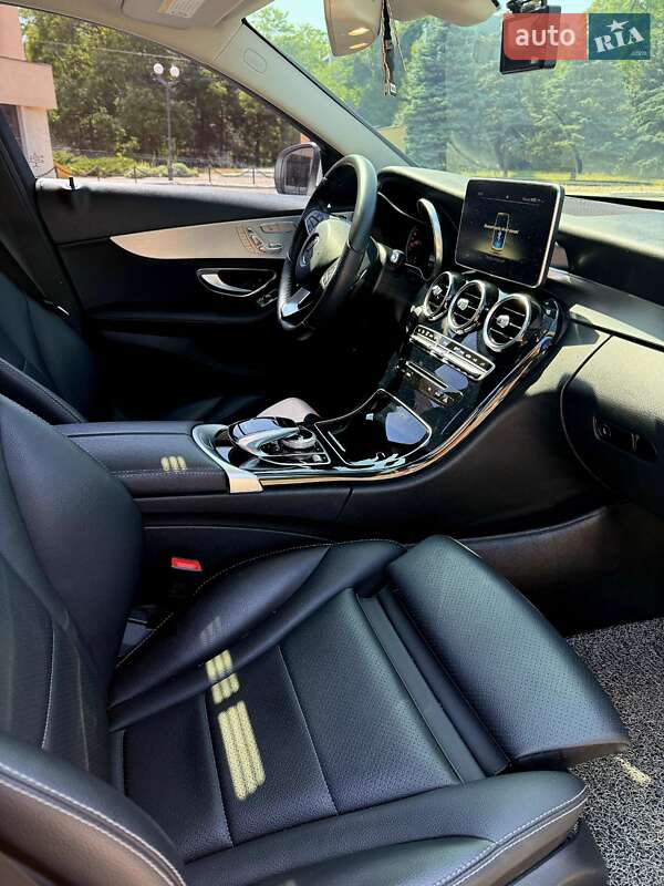 Седан Mercedes-Benz C-Class 2015 в Черноморске