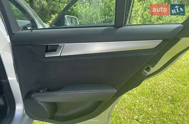 Универсал Mercedes-Benz C-Class 2013 в 