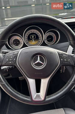 Универсал Mercedes-Benz C-Class 2011 в 