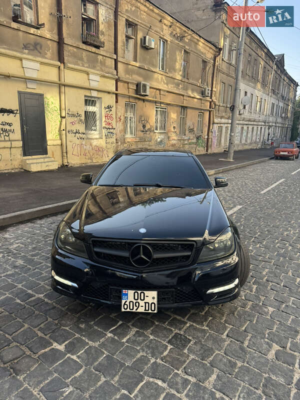 Седан Mercedes-Benz C-Class 2012 в Одессе
