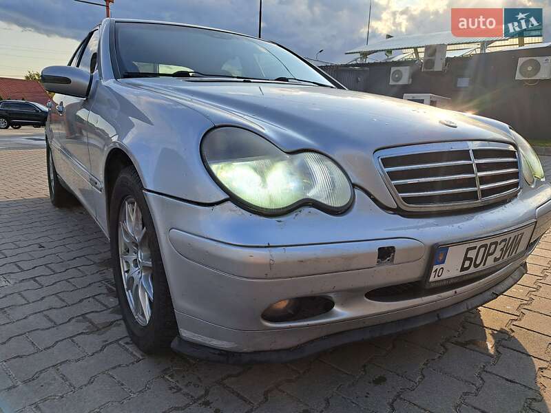 Седан Mercedes-Benz C-Class 2000 в Василькове