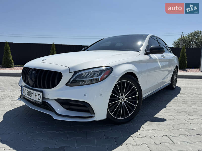 Седан Mercedes-Benz C-Class 2018 в Львове