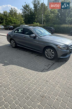 Седан Mercedes-Benz C-Class 2017 в Львове