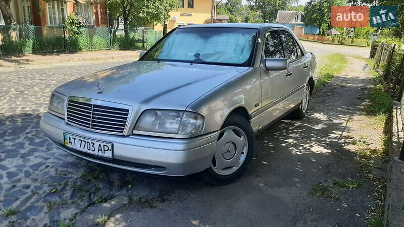 Седан Mercedes-Benz C-Class 1996 в Трускавце фото 3 Седан Mercedes-Benz C-Class 1996 в Трускавце