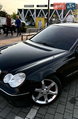 Универсал Mercedes-Benz C-Class 2002 в 