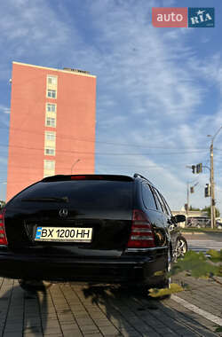 Универсал Mercedes-Benz C-Class 2002 в 