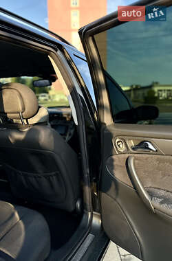 Универсал Mercedes-Benz C-Class 2002 в 