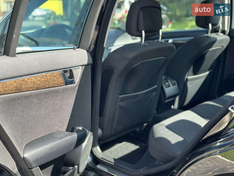 Седан Mercedes-Benz C-Class 2007 в Староконстантинове