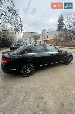 Седан Mercedes-Benz C-Class 2013 в 