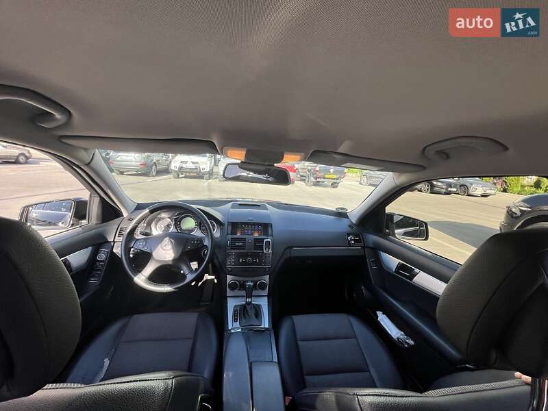 Универсал Mercedes-Benz C-Class 2011 в Виннице