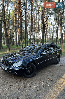 Универсал Mercedes-Benz C-Class 2004 в 