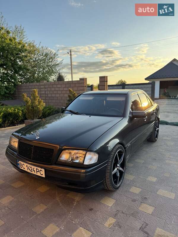Mercedes-Benz C-Class 1994