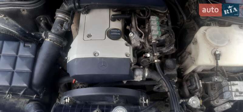 Седан Mercedes-Benz C-Class 1998 в Сатанові