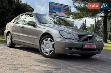 Седан Mercedes-Benz C-Class 2005 в 