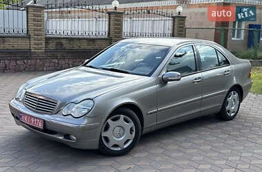Седан Mercedes-Benz C-Class 2005 в 