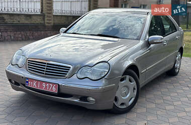 Седан Mercedes-Benz C-Class 2005 в 