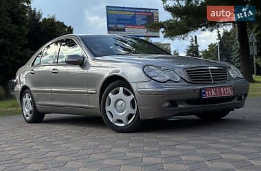 Седан Mercedes-Benz C-Class 2005 в 