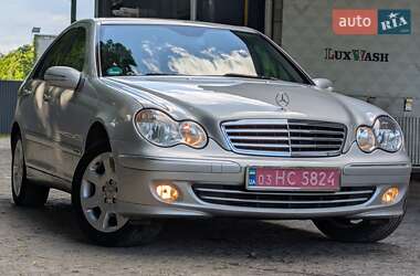 Седан Mercedes-Benz C-Class 2004 в Тернополі
