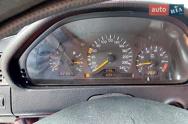 Седан Mercedes-Benz C-Class 1998 в 