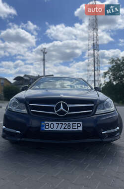 Купе Mercedes-Benz C-Class 2012 в 