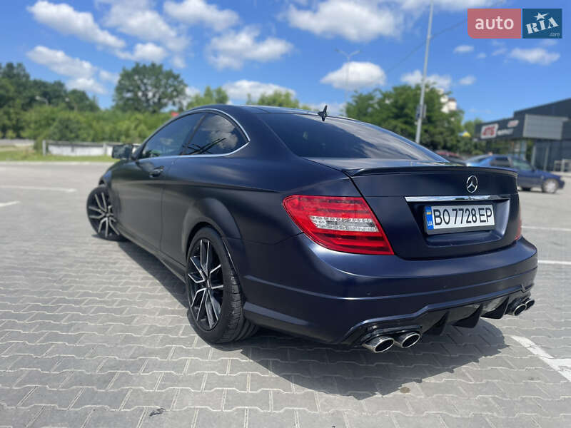 Купе Mercedes-Benz C-Class 2012 в Залещиках фото 26 Купе Mercedes-Benz C-Class 2012 в Залещиках