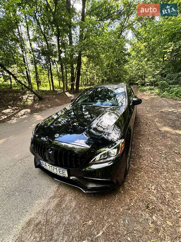 Седан Mercedes-Benz C-Class 2015 в Киеве