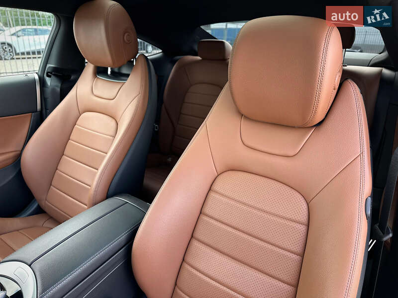 Купе Mercedes-Benz C-Class 2019 в Киеве