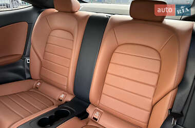 Купе Mercedes-Benz C-Class 2019 в 