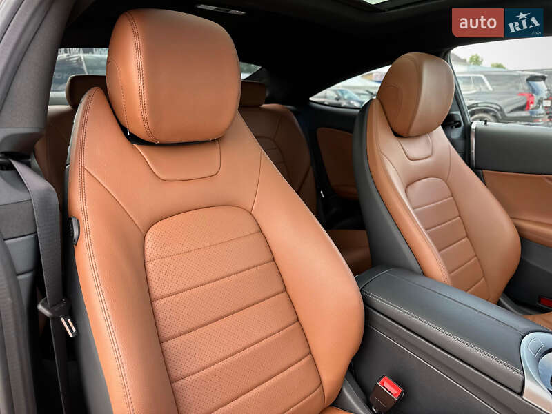 Купе Mercedes-Benz C-Class 2019 в Киеве
