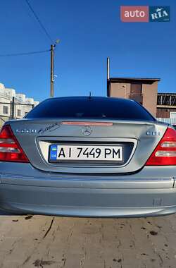 Седан Mercedes-Benz C-Class 2006 в 