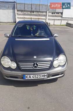 Купе Mercedes-Benz C-Class 2003 в Киеве