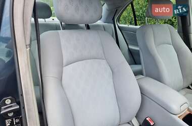 Седан Mercedes-Benz C-Class 2001 в 