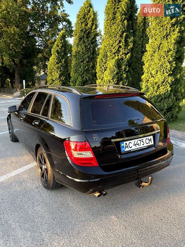 Универсал Mercedes-Benz C-Class 2011 в Ратным