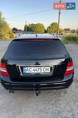 Универсал Mercedes-Benz C-Class 2011 в 