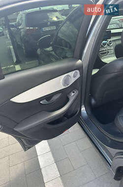 Седан Mercedes-Benz C-Class 2021 в 